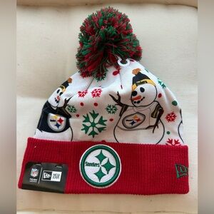 NWT NEVER WORN New Era Kids or Women’s Steelers Snowman Beanie - Red and Green